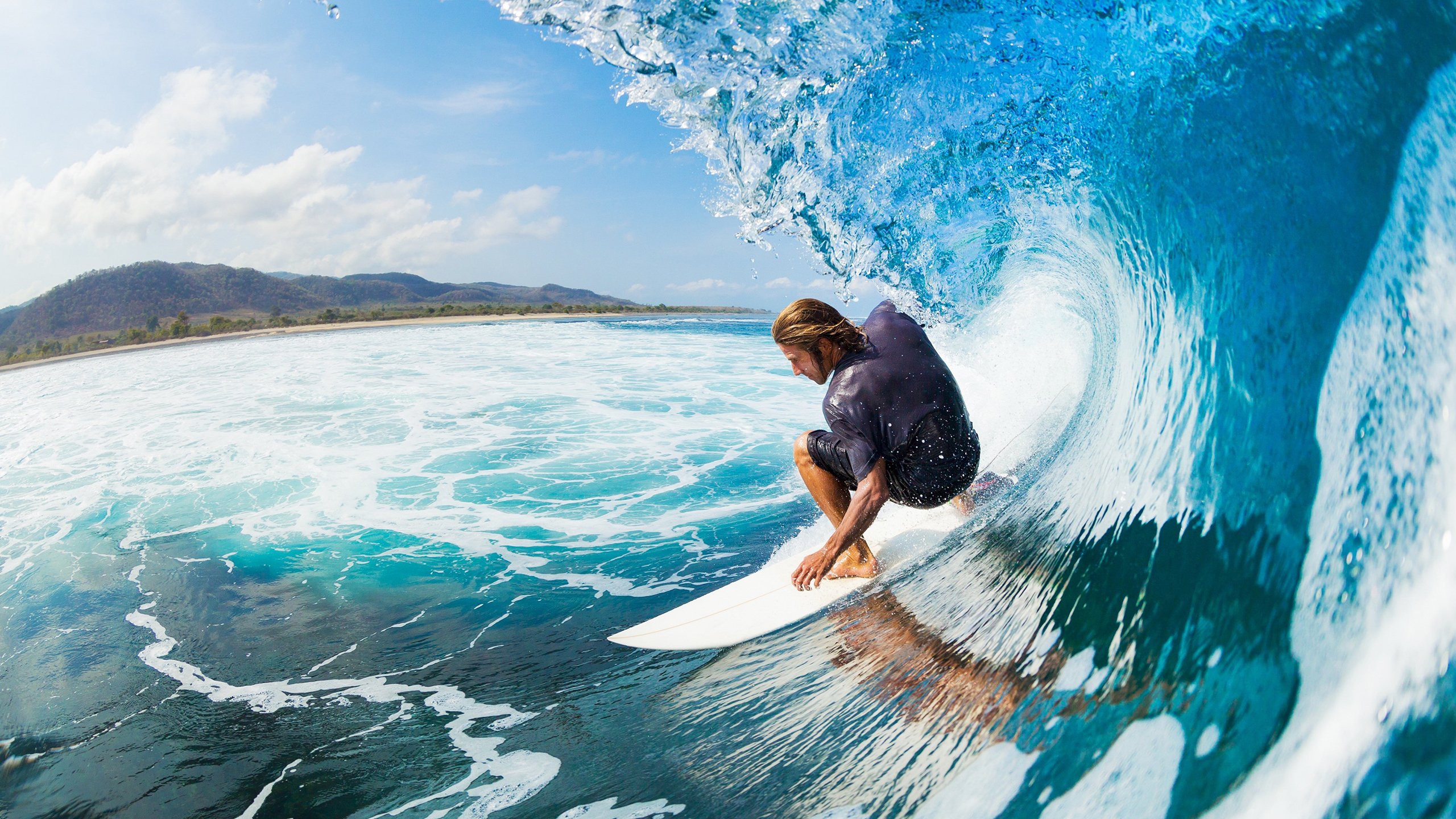 “从青训到国际舞台:萨尔·巴赫的进阶之路”